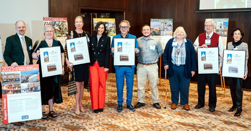 awards Rogers Theater, Rogers City